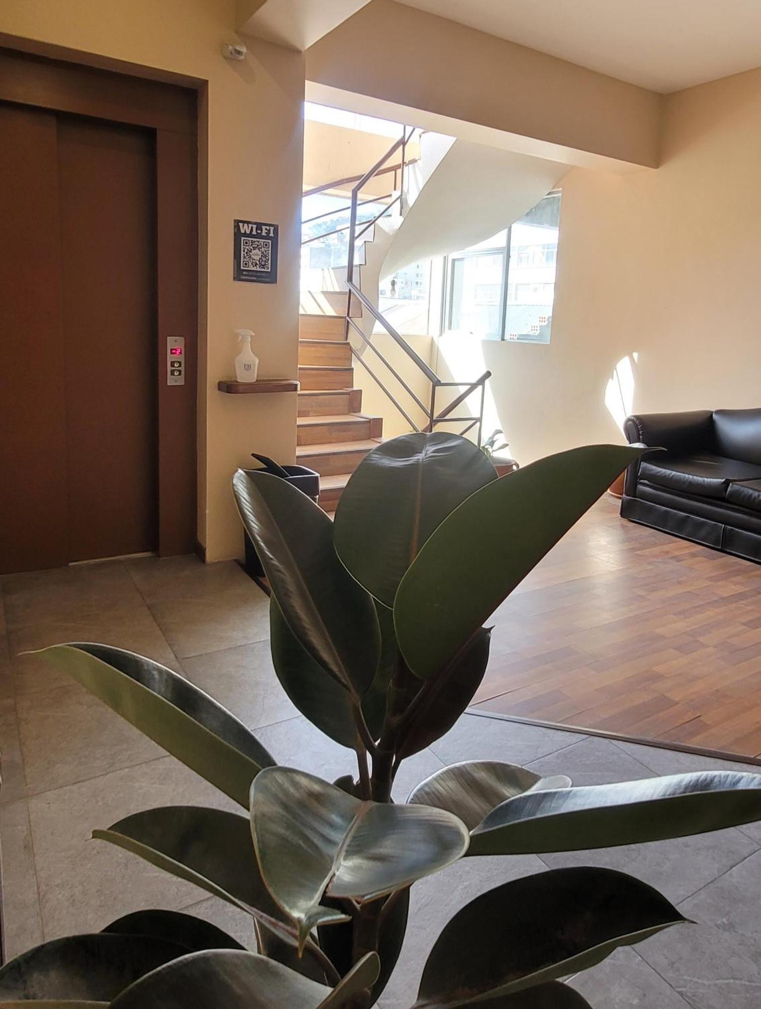 Hotel Madrid 라파스 외부 사진