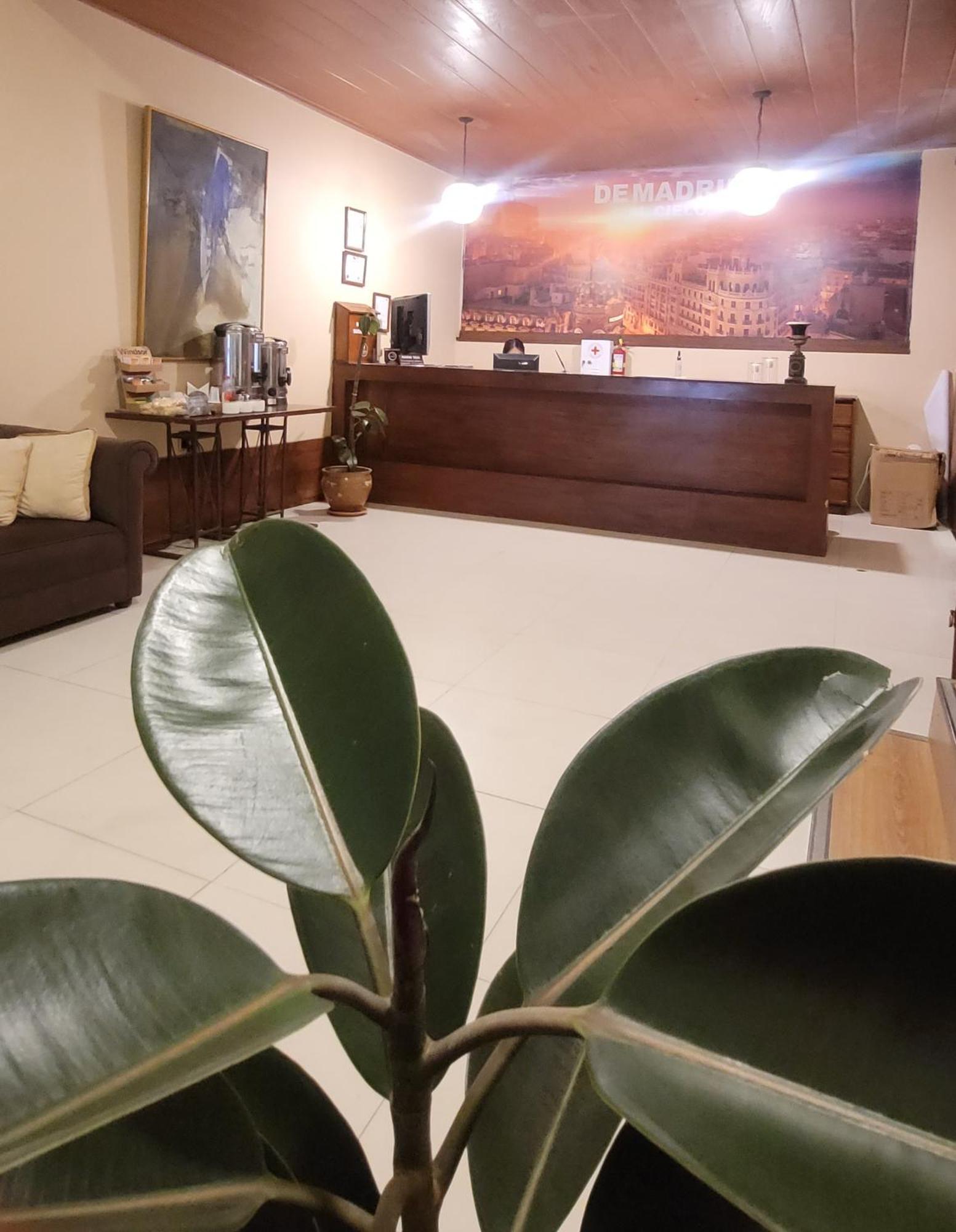 Hotel Madrid 라파스 외부 사진